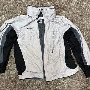 Columbia Gray and Black Raincoat High Collar Weather-Resistant